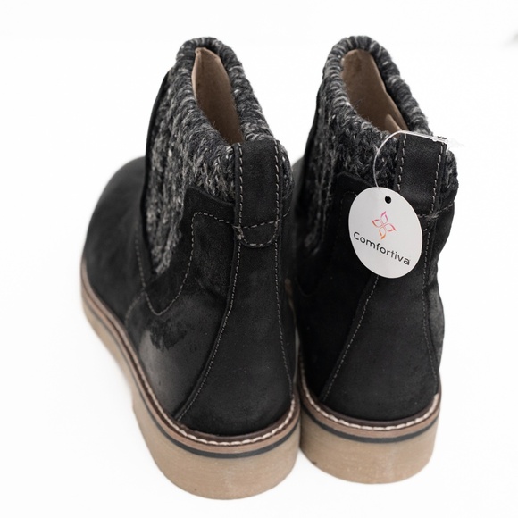 Comfortiva - Ottawa Suede Ankle Booties – Black - Picture 9 of 10